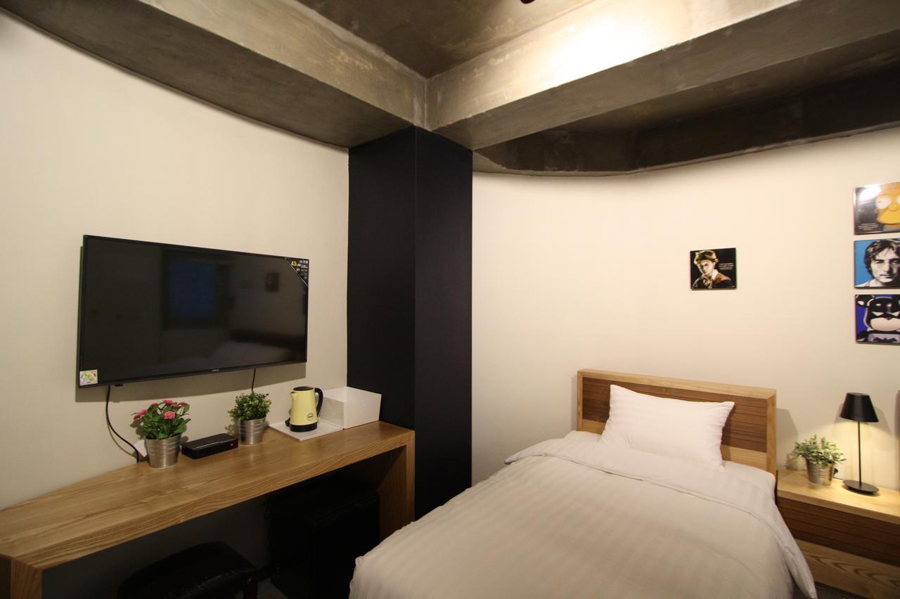 Nabi Hostel Сеул Экстерьер фото